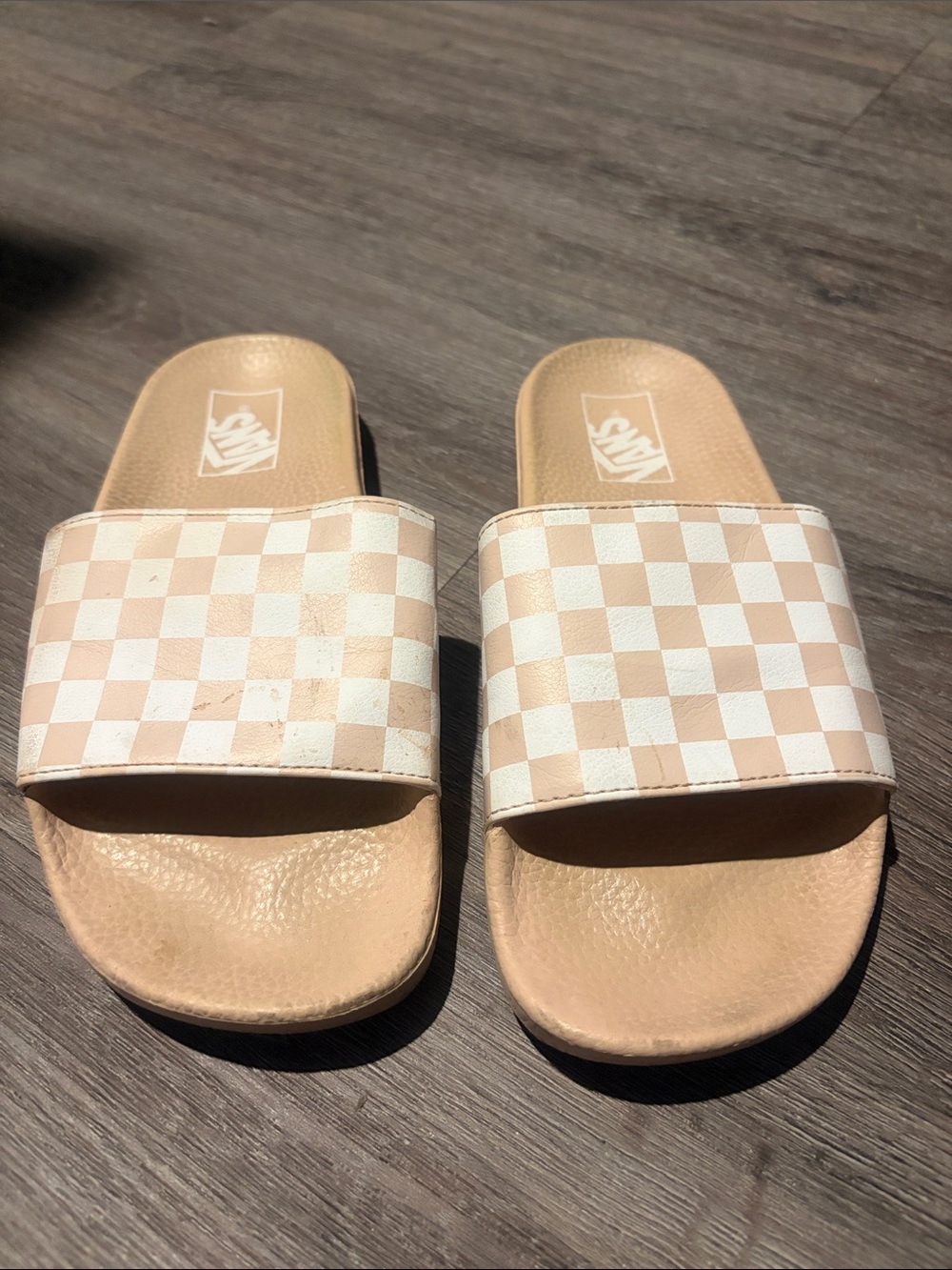 Vans Women’s Beige and White Checkered Slide Sandals
